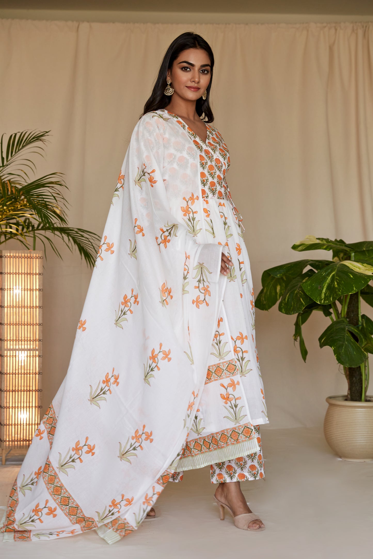 Tangerine Lily Blockprint Mulmul Dupatta