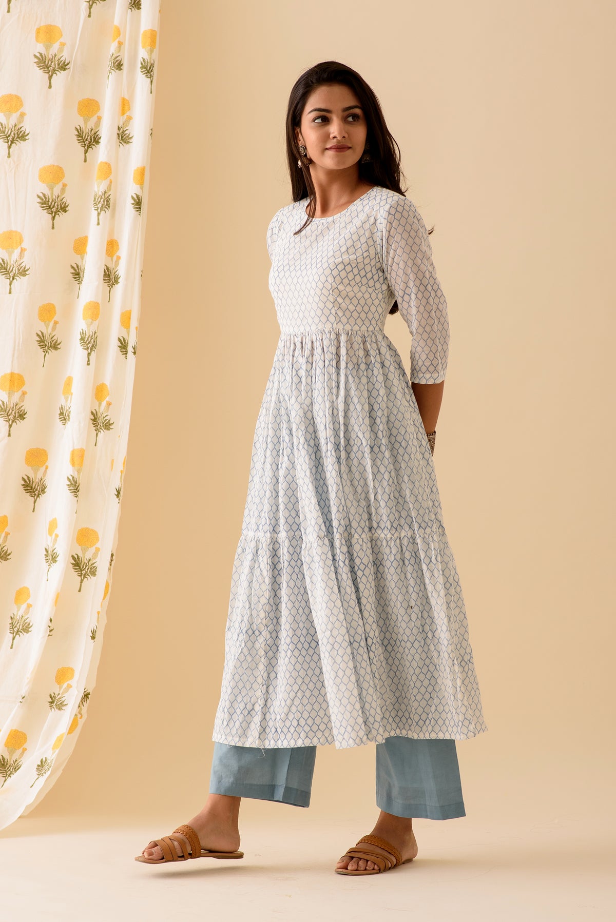 Honeycomb BlockPrint Offwhite Blue Kurta