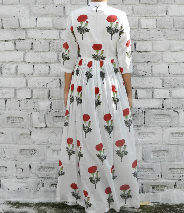 Red Mogra Mandarin Cape - XS
