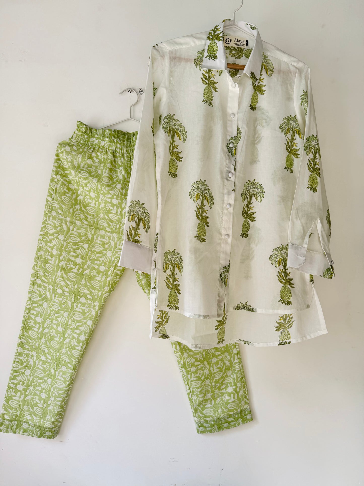 Pine Shirt, Waistcoat & Pants Set