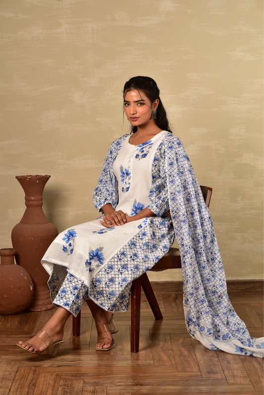 Charbagh kurta with pants and dupatta - Set of 3