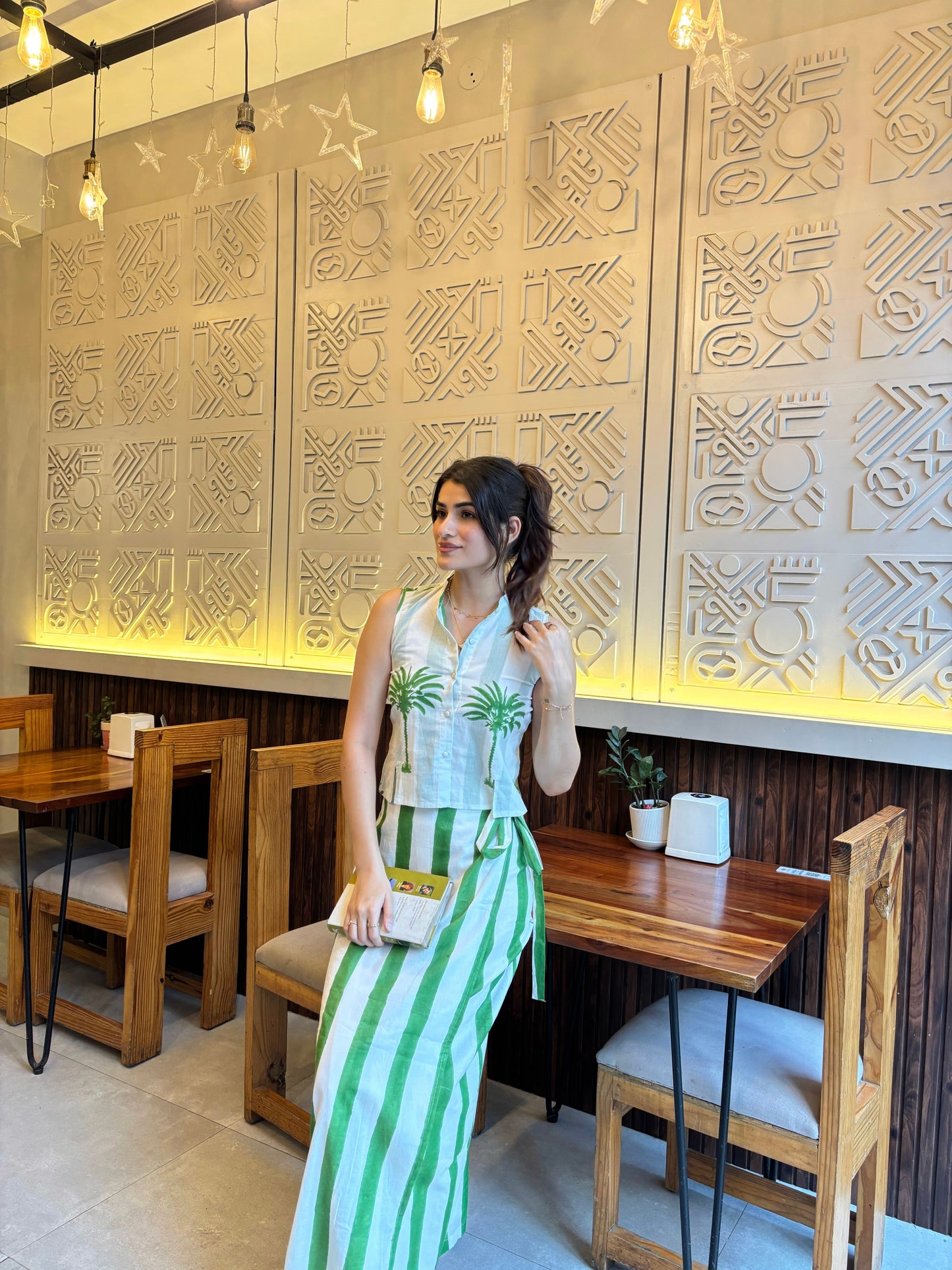 Green Palm Escape Wrap Set