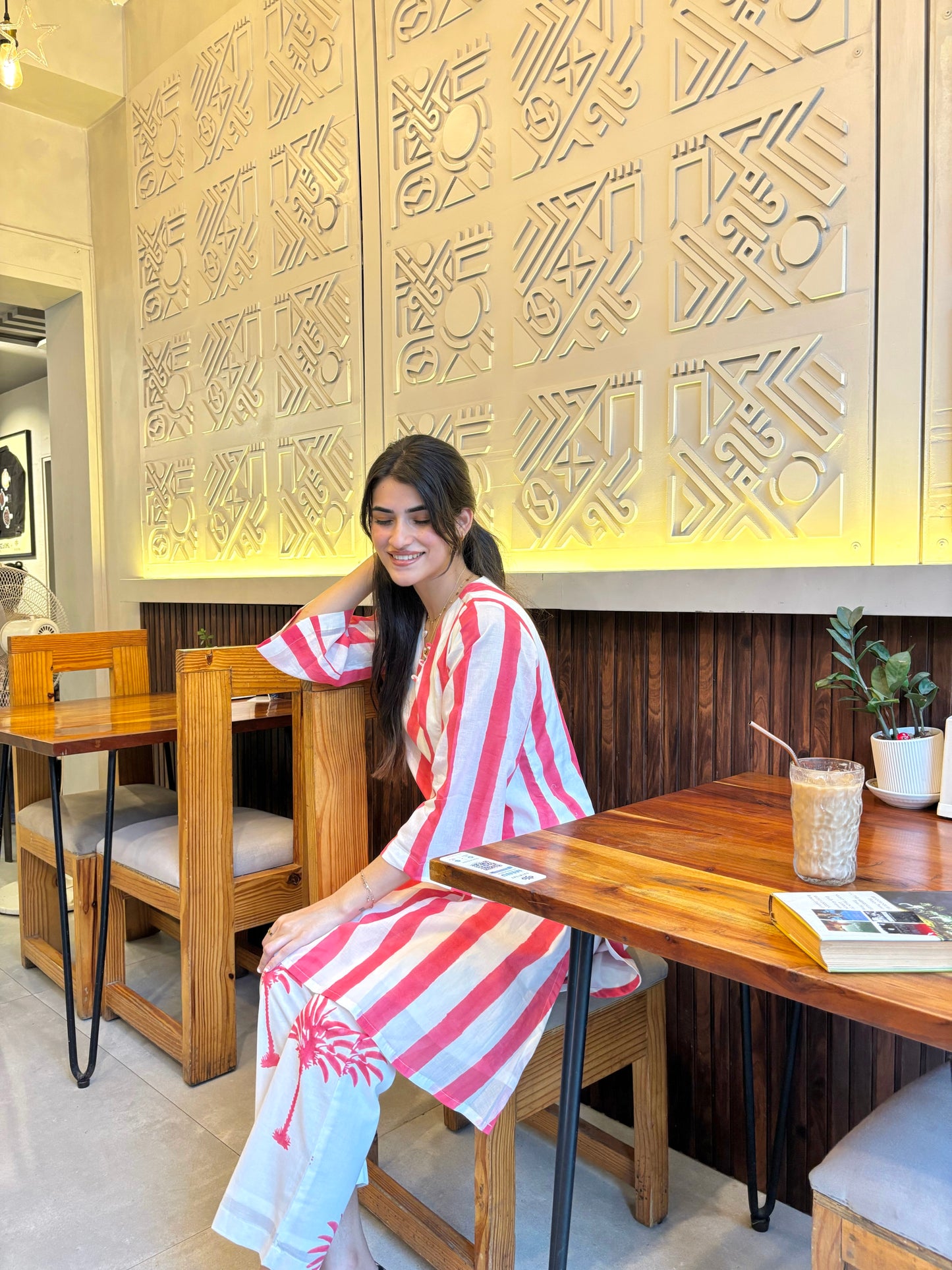Rose Palm Kurta Set