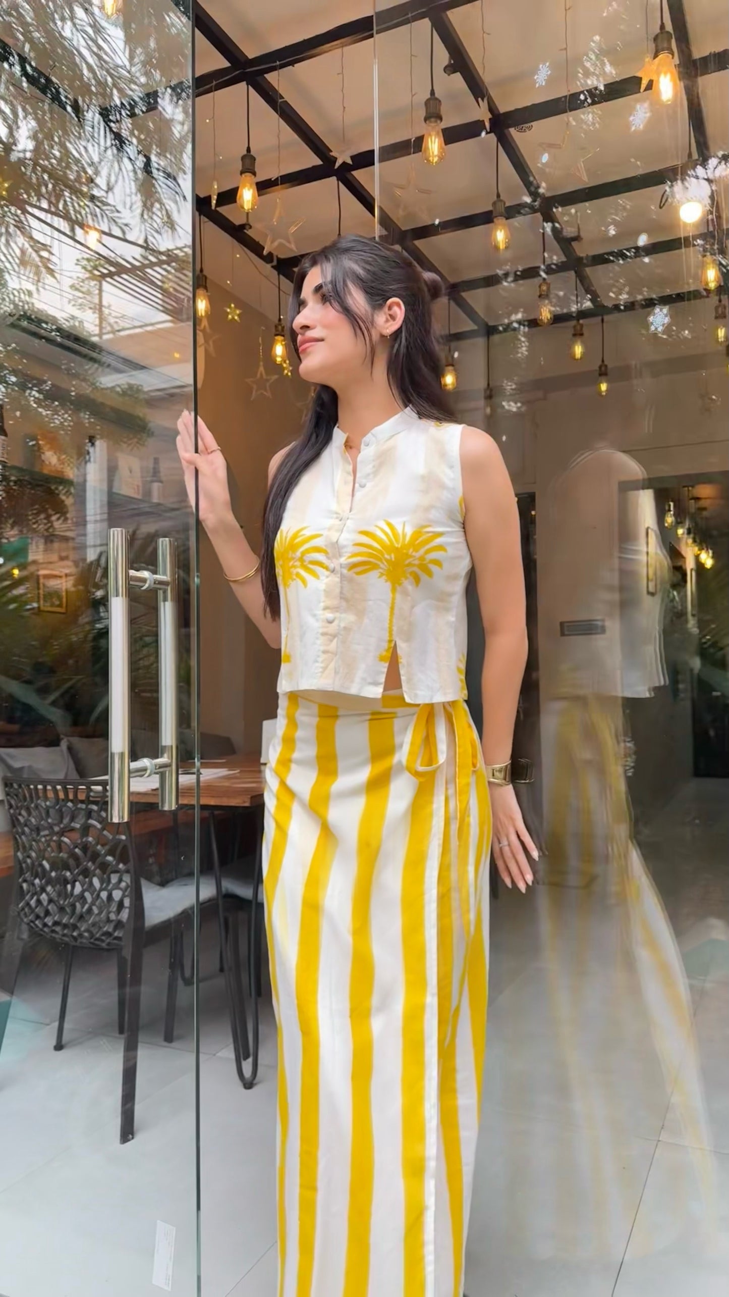 Yellow Palm Escape Wrap Set