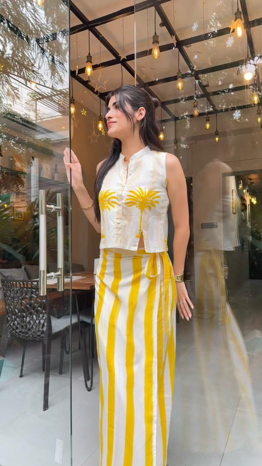 Yellow Palm Escape Wrap Set