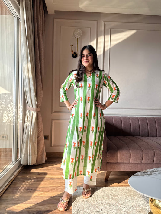 Gulshan - Green and Orange Mulmul Kurta Set