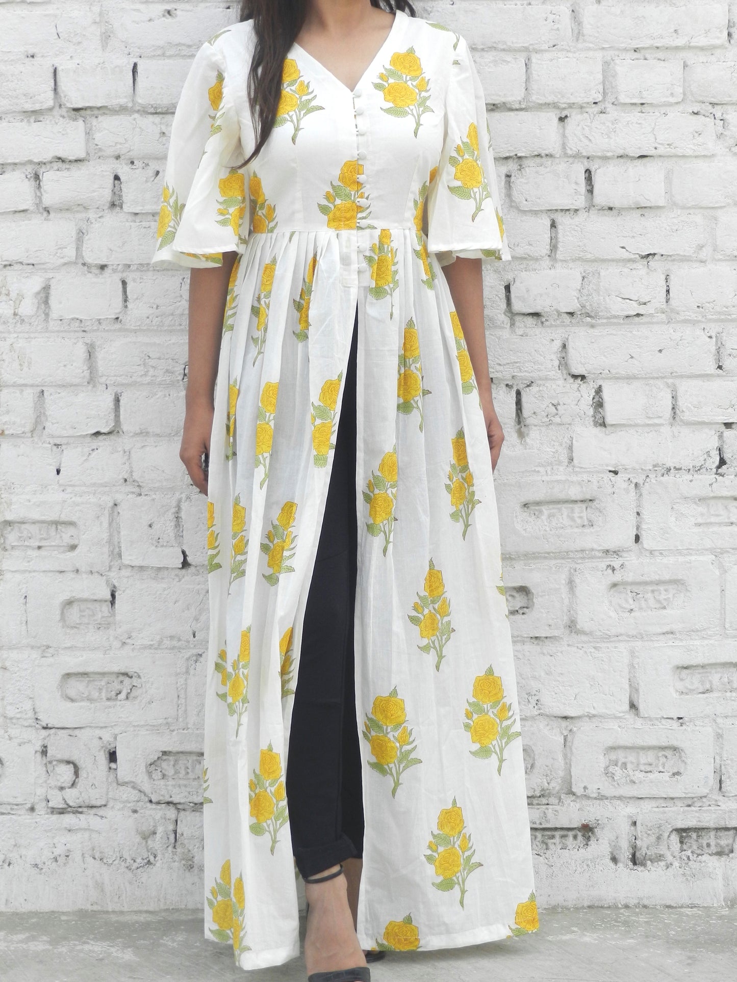 Yellow Rose Cape - XXL