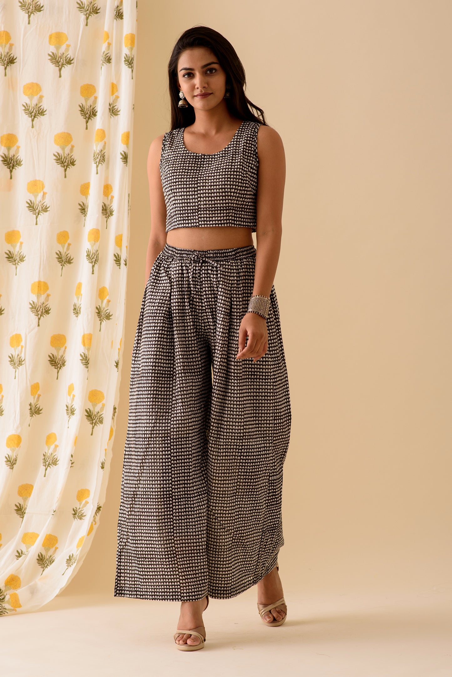 Black BlockPrint Crop Top & Pants Jacket Set - 3XL