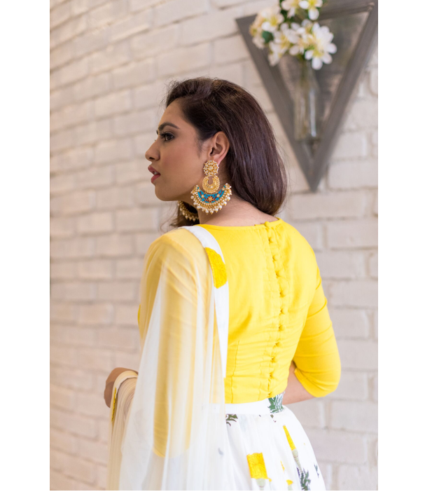 Yellow & White Embroidery lehenga – YoshnasByEla